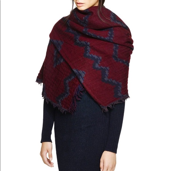 Aritzia Accessories - Aritzia Wilfred Diamond Aztec Blanket Scarf
